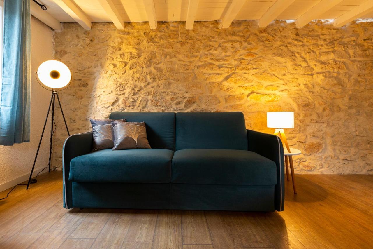 Dolce Nimes Centre Apartment Екстериор снимка